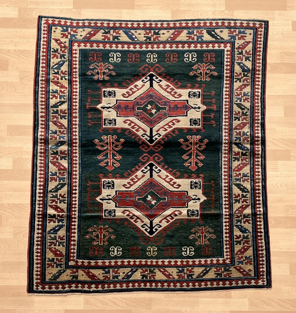 Kaukasischer Teppich  (semi-antik)