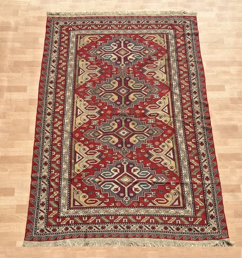 [0147] Sumakh (semi-antik)