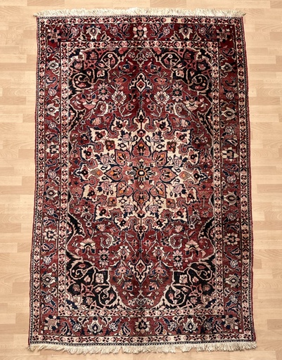 [0539] Sarough, Persien (semi-antik)